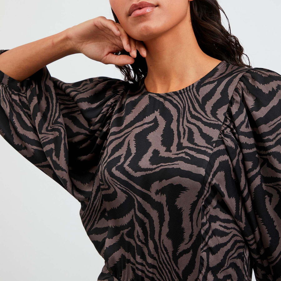 Vizave dress