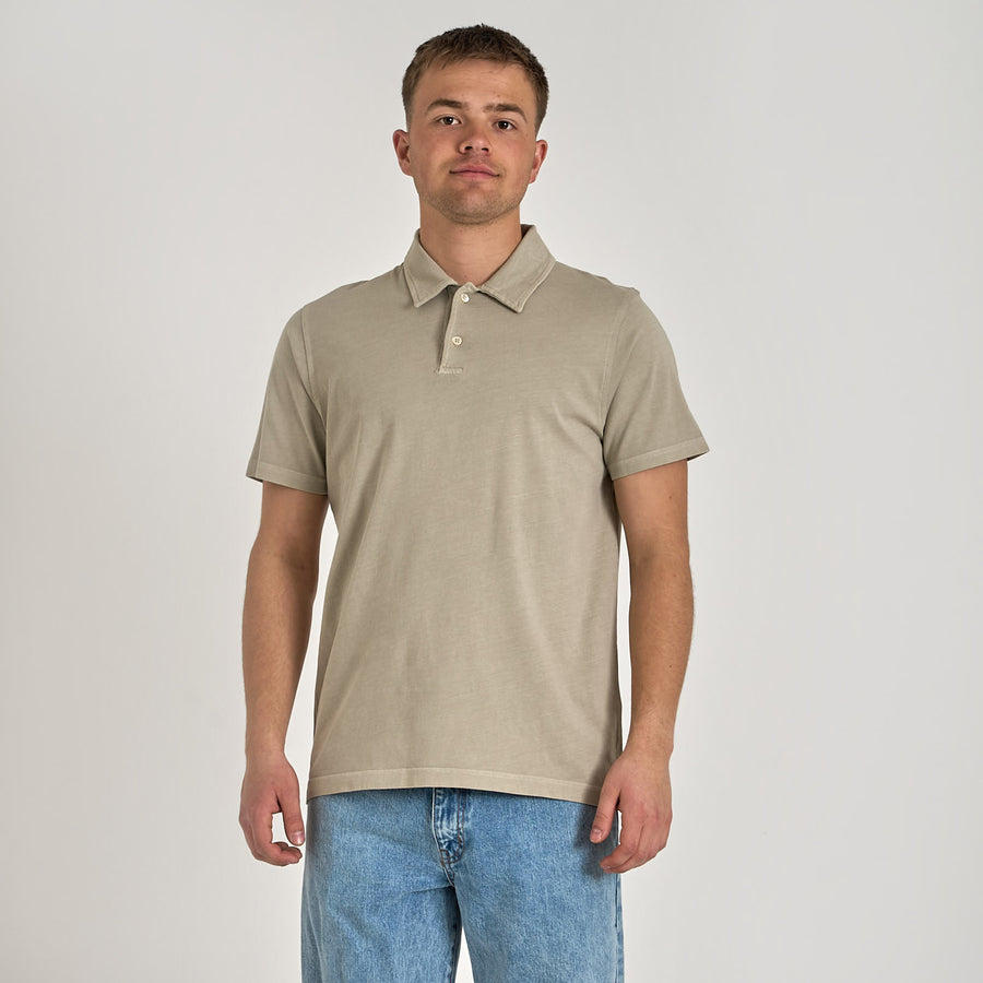 Pigment dye polo