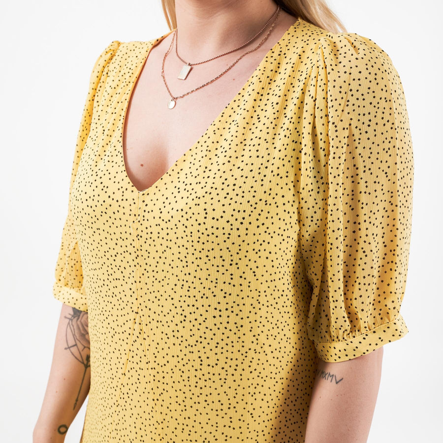 Linoa Rikkelie Dress