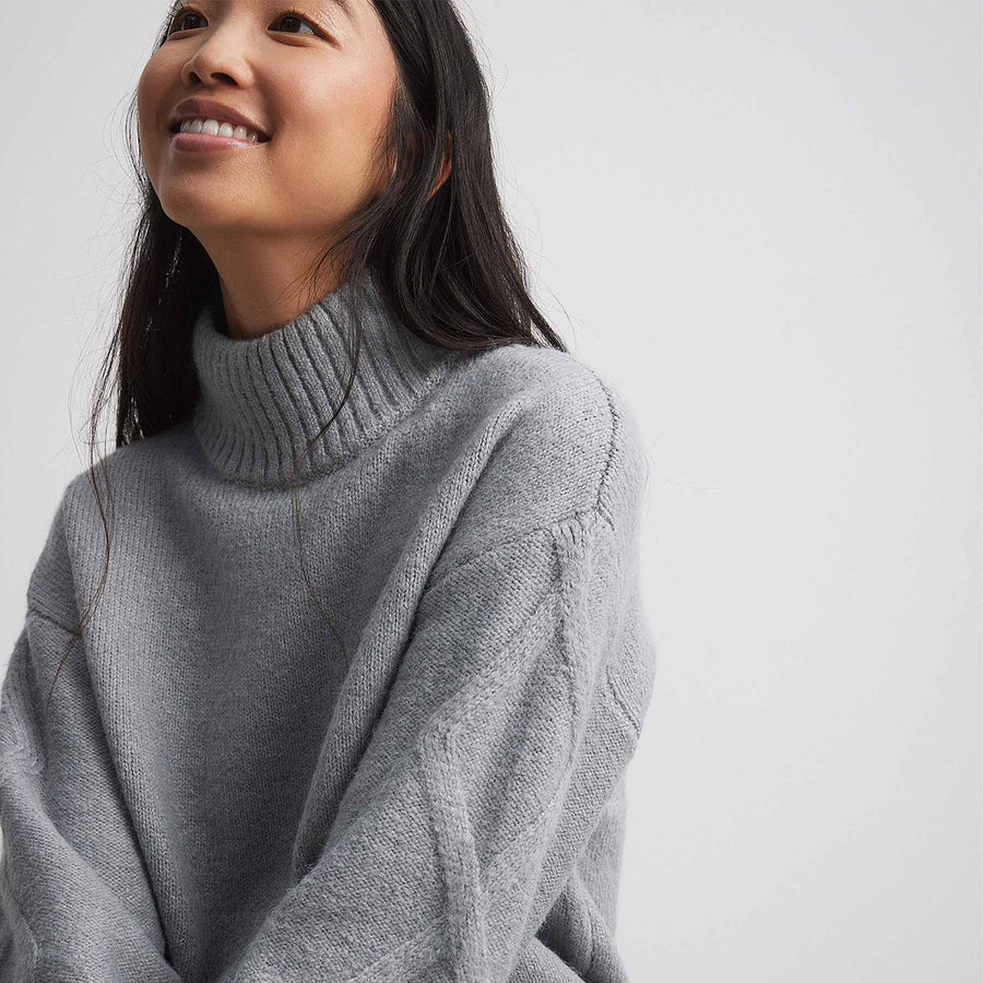 Turtleneck knitted