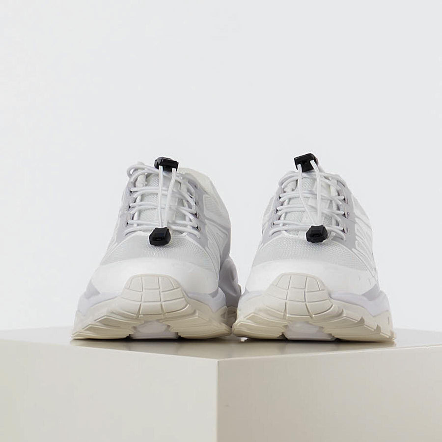 Climb sneaker