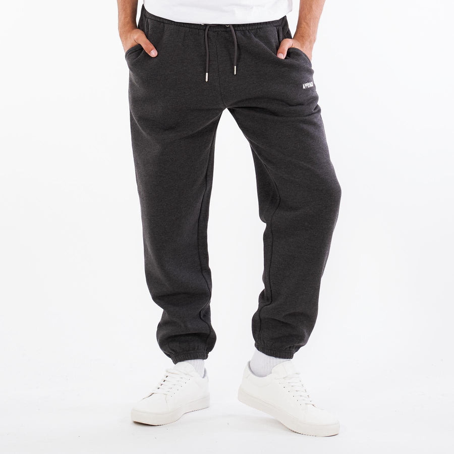 Basic boxy jogger