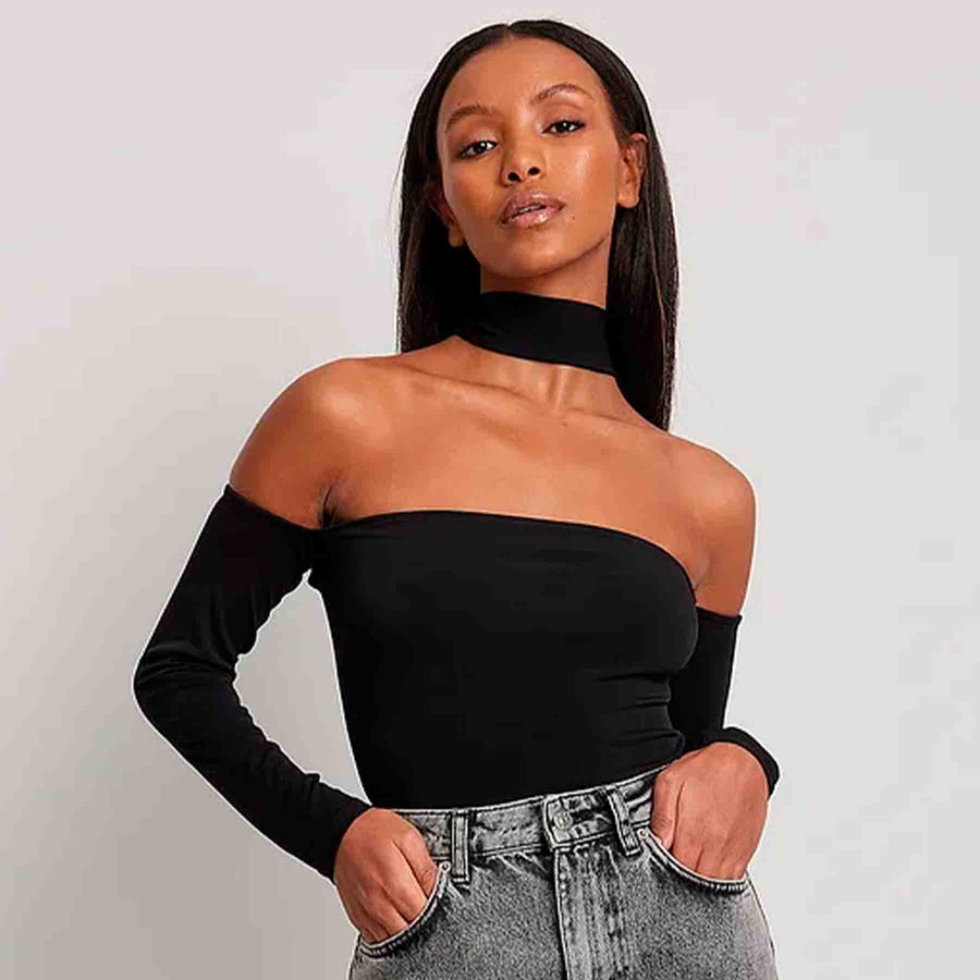 Choker detail off shoulder top