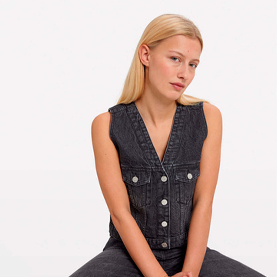 Enrowan waistcoat