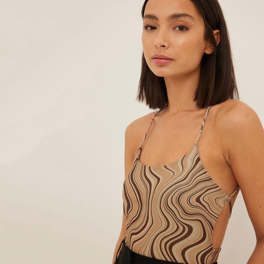 Back detail body