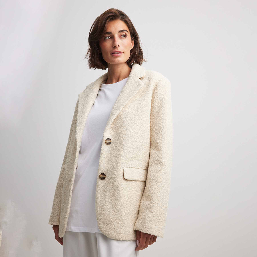 Fluffy blazer