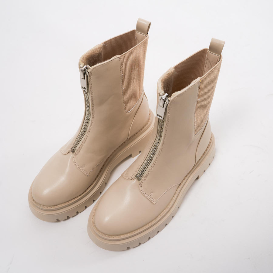 Mia zip boot