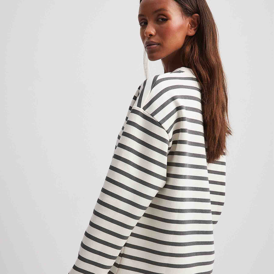 Striped oversized sweatshirt