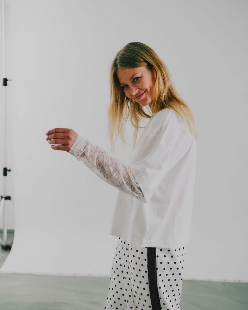 Serena lace tee