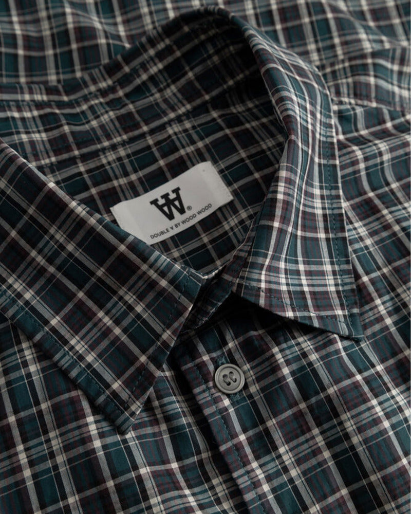 WWAdrian ch shirt 25444