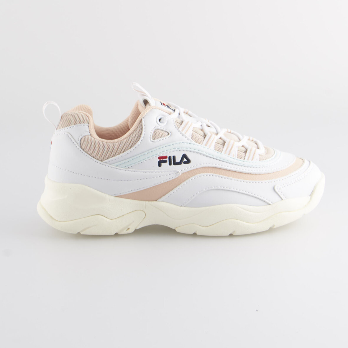 fila ray low silver